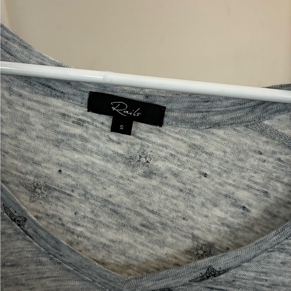 Rails Gray Star-Patterned Top - image 3